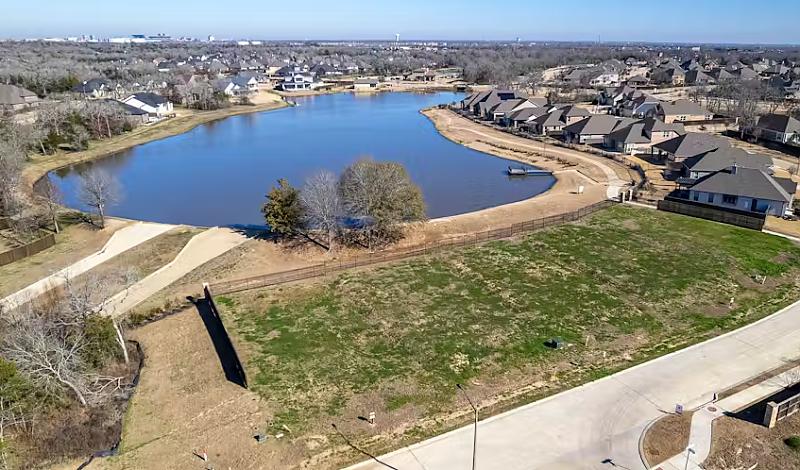 Build Your Dream Home in Aggieland